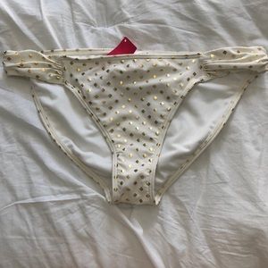 Bikini bottoms size large